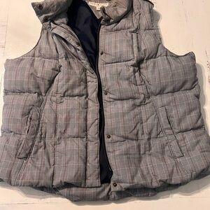 Tommy Hilfiger Navy and Gray Plaid Lined vest